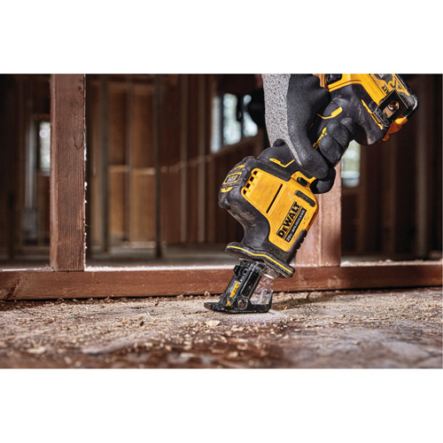 Atomic Cordless One-Handed Reciprocating Saw (Tool Only), 20 V, Lithium-Ion Battery, 2800 SPM Groupe Belzile Dickner