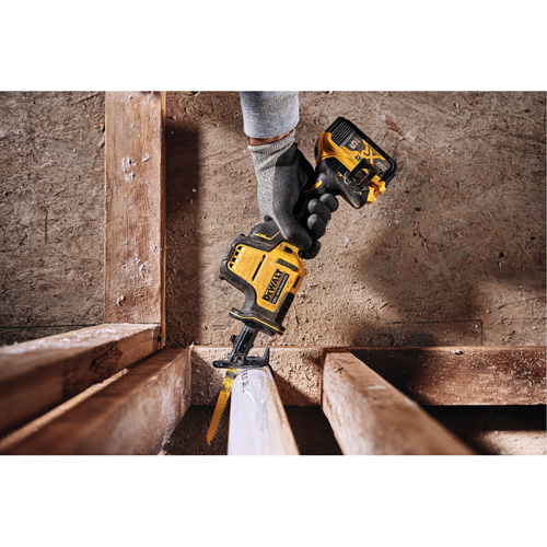 Atomic Cordless One-Handed Reciprocating Saw (Tool Only), 20 V, Lithium-Ion Battery, 2800 SPM Groupe Belzile Dickner