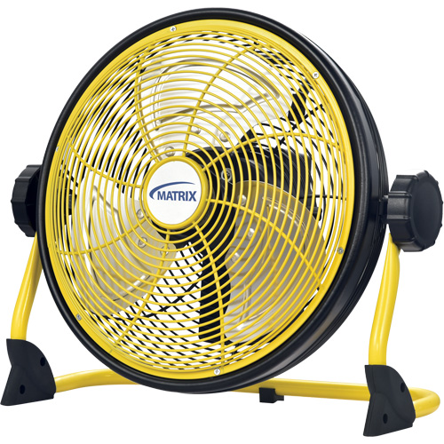 Ventilateur d'int&eacute;rieur/ext&eacute;rieur rechargeable avec port USB, Commercial, Variable vitesses, Diam&egrave;tre de 12" Groupe Belzile Dickner