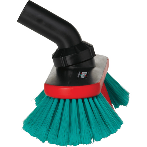 Brosse avec t&ecirc;te ajustable et alimentation en eau pour v&eacute;hicules de la s&eacute;rie Transport Groupe Belzile Dickner
