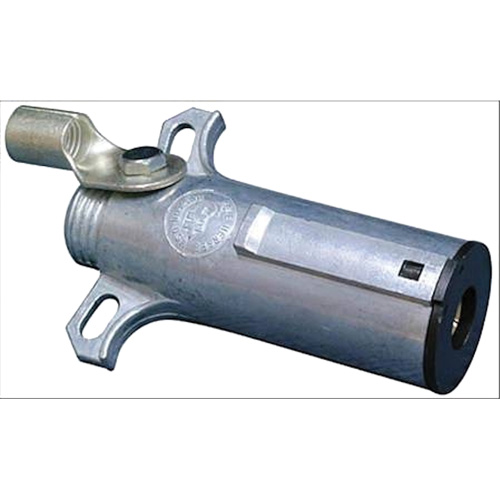 Prise d'alimentation pour a&eacute;ronef Groupe Belzile Dickner