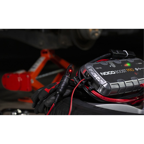 GB150 Boost&reg; Pro Jump Starter Groupe Belzile Dickner