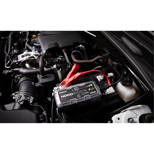 GBX45 Boost&reg; X Jump Starter Groupe Belzile Dickner