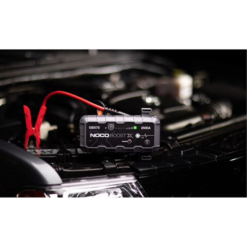 GBX75 Boost&reg; X Jump Starter Groupe Belzile Dickner