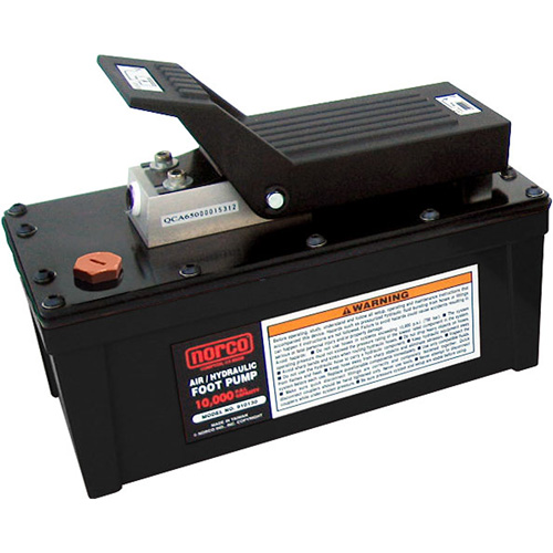 Pompe hydraulique &agrave; air de 10 000 PSI op&eacute;r&eacute;e par le pied Groupe Belzile Dickner