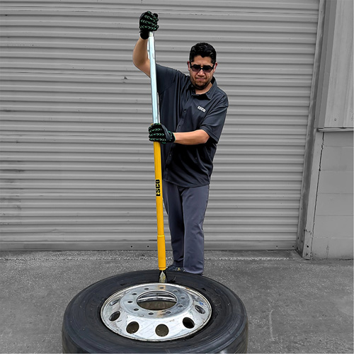 D&eacute;monte-talons &agrave; marteau coulissant Groupe Belzile Dickner