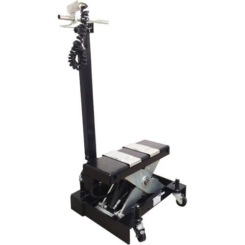 Cric de service de plancher &agrave; profil bas, 12 tonne(s) Capacit&eacute;, 7-1/2" Abaiss&eacute;e, 15" &eacute;lev&eacute;e, Air comprim&eacute;/hydraulique Groupe Belzile Dickner