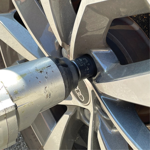 Emergency Lug Nut Remover Groupe Belzile Dickner