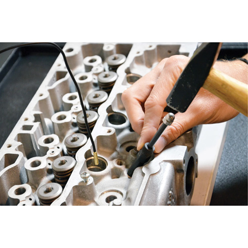 Trousse d'extracteur dembouts de bougies de pr&eacute;chauffage Groupe Belzile Dickner