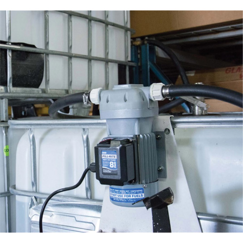 Pompe de transfert de fluide d'&eacute;chappement diesel (DEF) 115 V CA avec support pour cuve GRV et pistolet Groupe Belzile Dickner