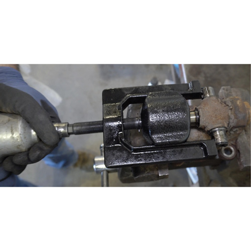 Medium U-Joint Puller, 1 Pcs, 1.7" Puller Length Groupe Belzile Dickner