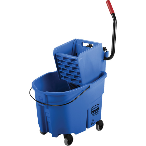 Ensemble de seau pour vadrouille et essoreuse WaveBrake, Pression lat&eacute;rale, 8,75 gal. US (35 pintes), Bleu Groupe Belzile Dickner