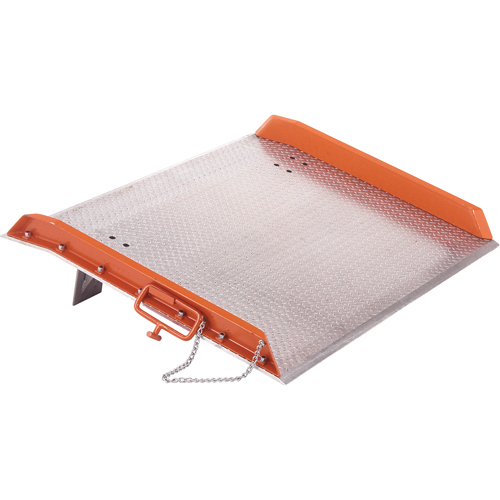 Aluminum Dockboards, 84" L x 72" W, 10000 lbs. Cap. Groupe Belzile Dickner