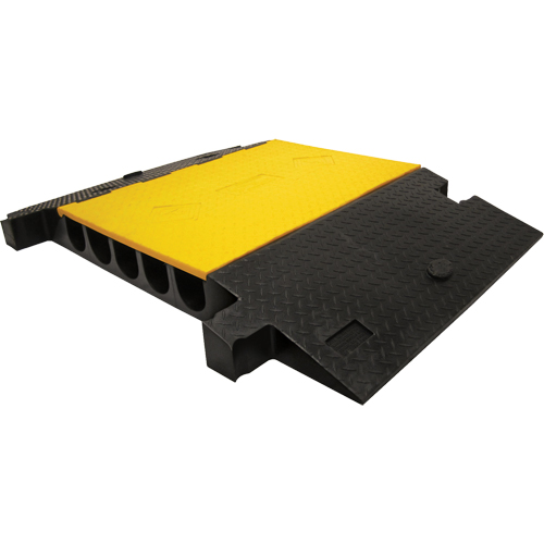 Protecteur de c&acirc;ble robuste Yellow Jacket, 5 canaux, 35,75" lo x 57,25" la x 5,125" h Groupe Belzile Dickner
