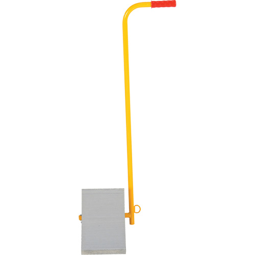 Cale de roues en aluminium avec poign&eacute;e, 7" la x 11-7/8" p x 7-11/16" h Groupe Belzile Dickner