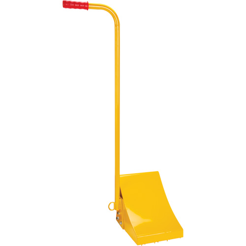Ice Chock with Ergonomic Handle, Steel, Yellow, 8-1/16" W x 10-5/8" D x 8-13/16" H Groupe Belzile Dickner