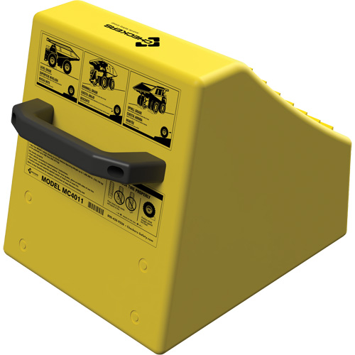 Cale de roue ultra-robuste pour l'exploitation mini&egrave;re Checkers Safety sans support, PEHD, Jaune, 14-1/2" la x 17-1/2" p x 16" h Groupe Belzile Dickner