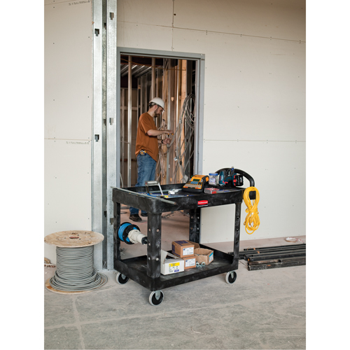 Chariot utilitaire robuste - 4500-88, 2 tiers, 17-1/8" x 33-1/4" x 39", Capacit&eacute; 500 lb Groupe Belzile Dickner