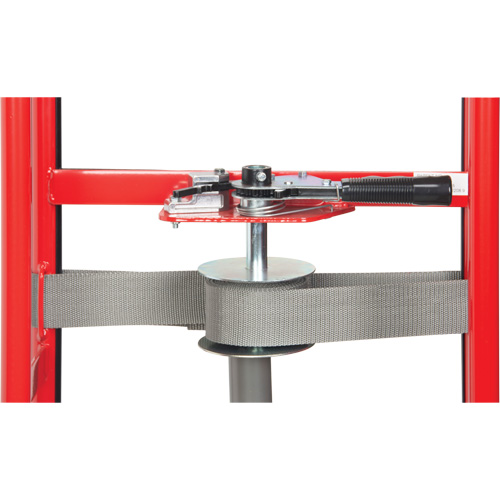 Diable de calibre industriel pour &eacute;lectrom&eacute;nagers, Acier, Capacit&eacute; 550 lb, 24" la x 59" h Groupe Belzile Dickner