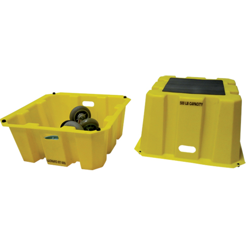 Escabeaux emboîtables industriels, 25" x 25" x Hauteur 10-1/2" Groupe Belzile Dickner