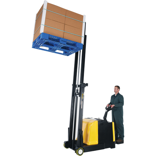 Counter-Balanced Powered Drive Lift Groupe Belzile Dickner