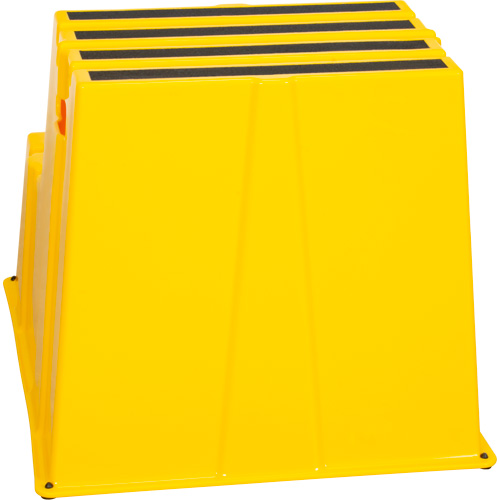 Escabeau industriel, 2 marches, 26" x 22-7/16" x Hauteur 19-11/16" Groupe Belzile Dickner