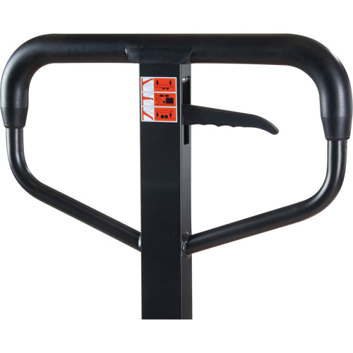 Transpalettes hydrauliques &agrave; fourche de 8', 96" lo x 27" la, capacit&eacute; 4400 lb Groupe Belzile Dickner