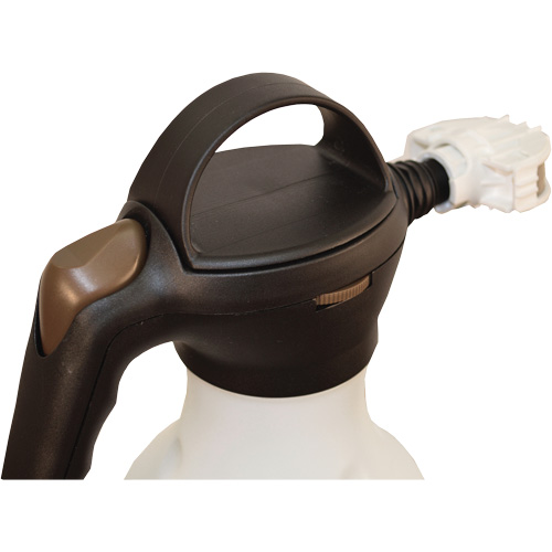 Cleaning & Restoration Series Handheld Mister, 50 oz. (1.5L) Groupe Belzile Dickner