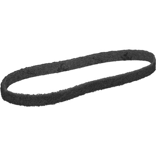 Courroie de conditionnement de surface Scotch-Brite, 1/2" la x 18" lo, Oxyde d'aluminium, Grain Super fin Groupe Belzile Dickner