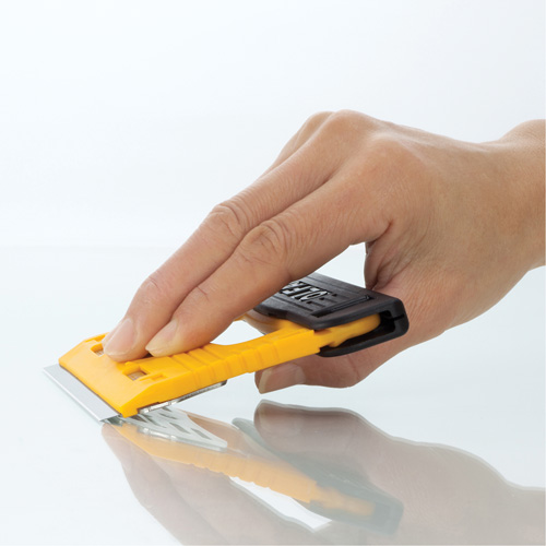Glass Scraper Groupe Belzile Dickner