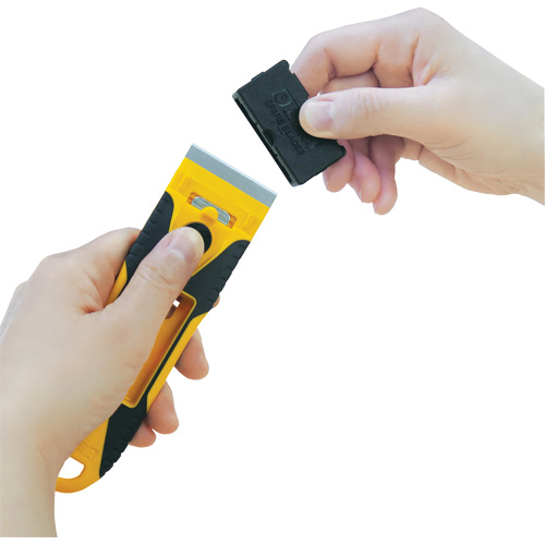 Glass Scraper Groupe Belzile Dickner