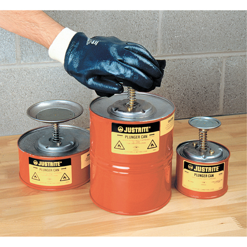 Plunger Cans, 1 pt. Capacity Groupe Belzile Dickner