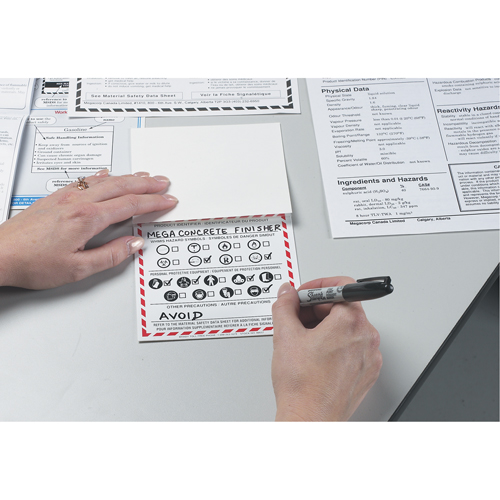 &eacute;tiquettes SIMDUT fabriqu&eacute;es sur place, Vinyle, Feuille, 6" lo x 3" la Groupe Belzile Dickner