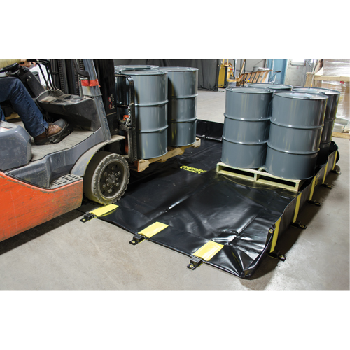 Rigid-Lock QuickBerm&reg;, 745 US gal. Capacity, 10' W x 10' L x 12" H, Stake Wall Groupe Belzile Dickner