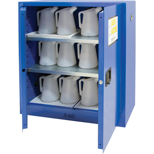 Armoire pour liquides corrosifs, 30 gal., 43" x 44" x 18" Groupe Belzile Dickner