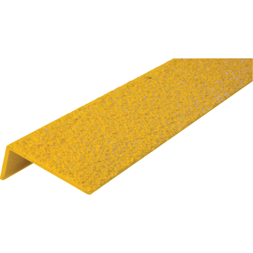 Rebords de marches antid&eacute;rapants Safestep, 2,75" la x 59" lo, Jaune Groupe Belzile Dickner
