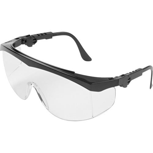 Lunettes de s&eacute;curit&eacute; Tomahawk, Lentille Transparent, Anti-&eacute;gratignures, R&eacute;pond ou surpasse la norme CSA Z94.3 Groupe Belzile Dickner