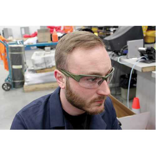 Lunettes de s&eacute;curit&eacute; s&eacute;rie Z2000, Lentille Transparent, Anti-&eacute;gratignures, R&eacute;pond ou surpasse la norme CSA Z94.3 Groupe Belzile Dickner