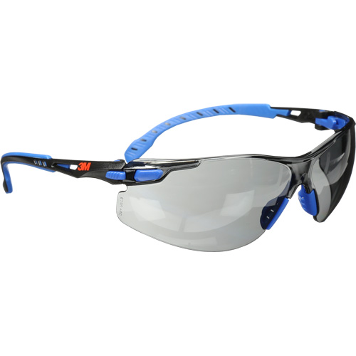 Solus Safety Glasses with Scotchgard Lenses, Grey/Smoke Lens, Anti-Fog, Meets/Exceeds CSA Z94.3 Groupe Belzile Dickner