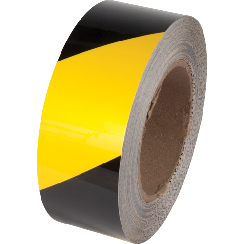 Ruban de marquage pour plancher Tuff Mark, 4" x 100', Polyester, Noir et jaune Groupe Belzile Dickner