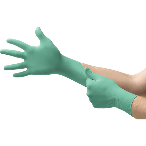 Gants d'examen Micro-Touch Affinity, T-petit, N&eacute;opr&egrave;ne, 6,3-mil, Sans poudre, Vert, Classe 2 Groupe Belzile Dickner