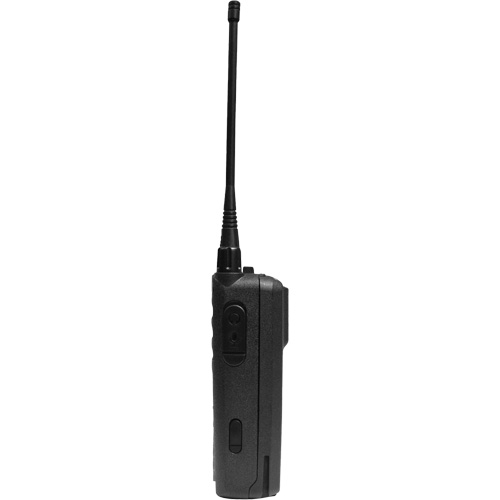 CP100d Series Non-Display Portable Two-Way Radio Groupe Belzile Dickner