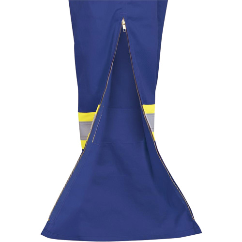 7706 FR-Tech&reg; Flame-Resistant Coverall with Leg Zippers, Size 36, Royal Blue, 9.7 cal/cm² Groupe Belzile Dickner