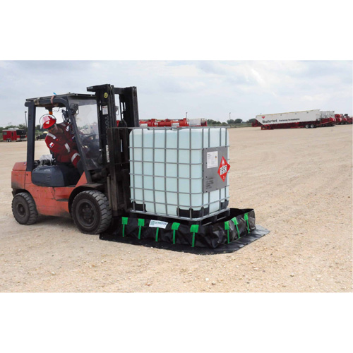 Ultra-Containment Berm&reg;, 179 US gal. Capacity, 4' W x 6' L x 12" H, Stake Wall Groupe Belzile Dickner