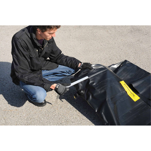 Ultra-275 Containment Sump&reg; Flexible Fuel Tank Container without Drain, 102" L x 48" W, 400 US gal. Capacity Groupe Belzile Dickner