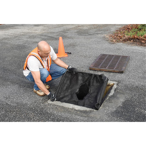 Square Ultra-Drain Guard&reg; Catch Basin Insert with Overflow Port, Oil & Sediment, 16" - 28" L x 20" - 36" W Groupe Belzile Dickner