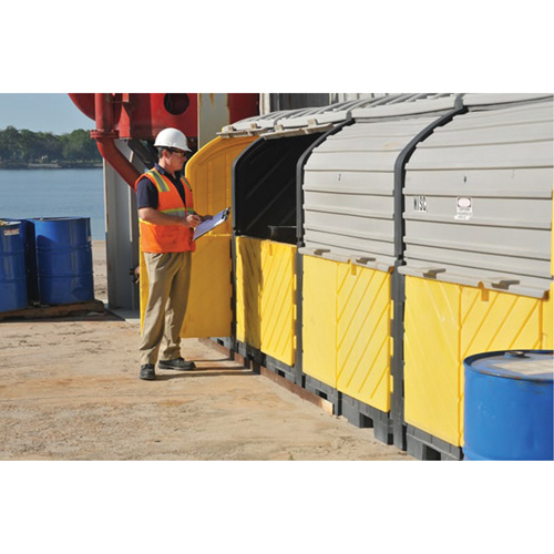 P16 Plus Ultra-Hard Top Spill Pallets&reg; without Drain, 250" L x 79" W x 62" H, 9000 lbs. Load Capacity Groupe Belzile Dickner