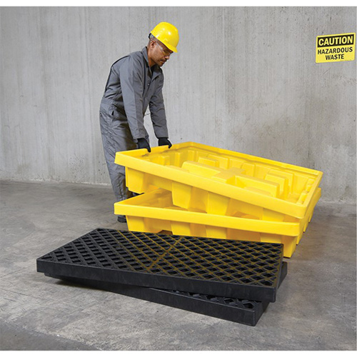 4-Drum Nestable Ultra-Spill Pallet&reg;, 66 US gal. Spill Capacity, 51" x 51" x 10" Groupe Belzile Dickner