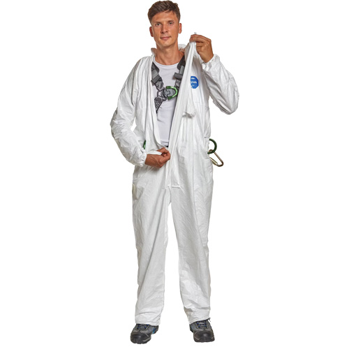 Harness-Compatible Disposable Coverall, Small, White, Tyvek&reg; 500 Groupe Belzile Dickner