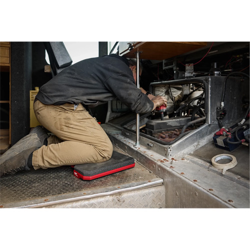 Packout Kneeling Pad, 18.7" L x 13.7" W, 2.2" Thick Groupe Belzile Dickner